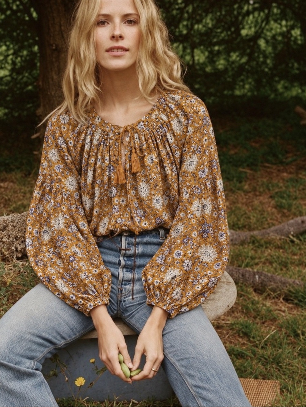 Old Navy Woman Mustard Yellow Dainty Floral Relax Balloon Sleeve Peasant Top SM
